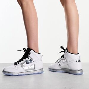 Nike Dunk High SE White & Silver